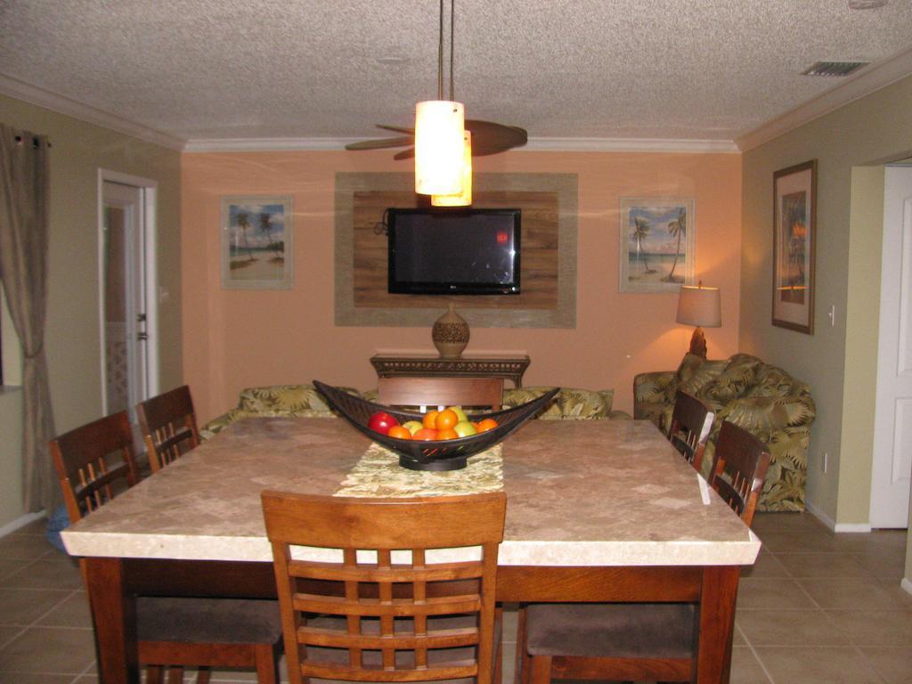 Queens Gate Resort Bradenton Beach Habitación foto